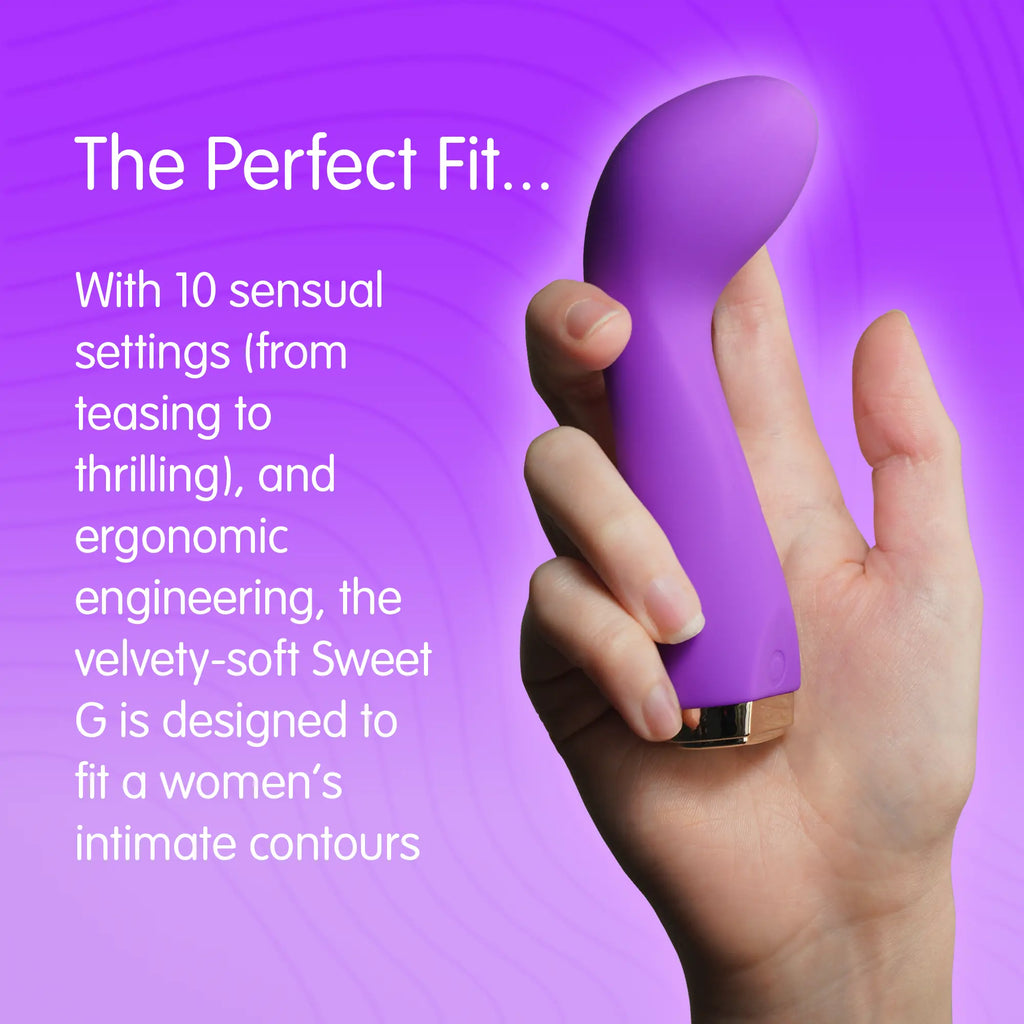Skins Sweet G held in a hand to show its compact size